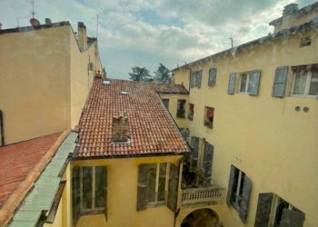 Quadrilocale Via Santo Stefano, 49, Bologna (zona Centro Storico) - foto 18