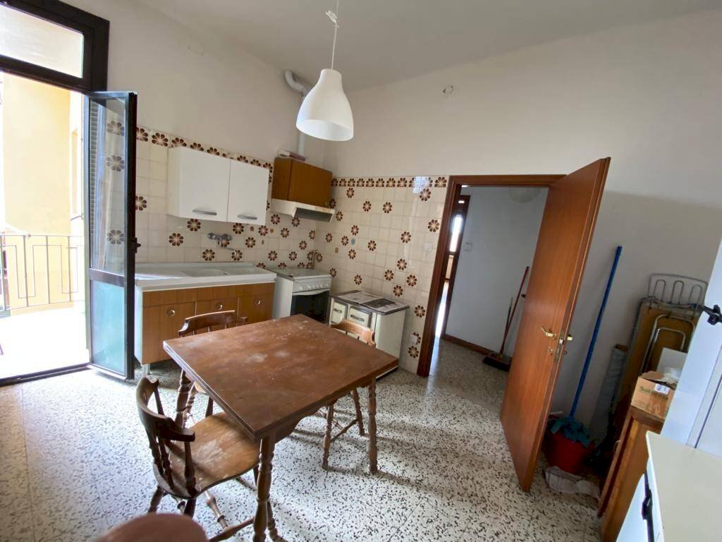 Trilocale Via Gorizia, 12, Bologna - foto 3