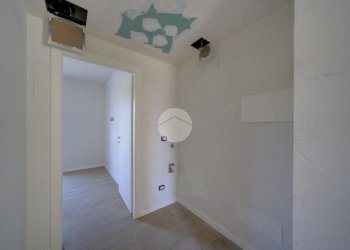 Two-room apartment Via Belgio, Orbassano - photo 9