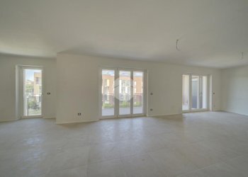 Apartment Via Belgio, Orbassano - photo 3