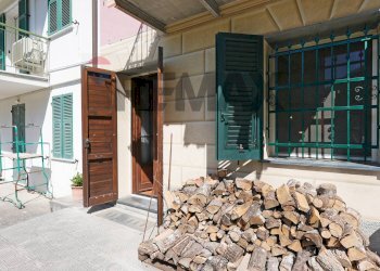 Semi-detached house Via del Piano, 20 
 Avegno, Avegno - photo 37
