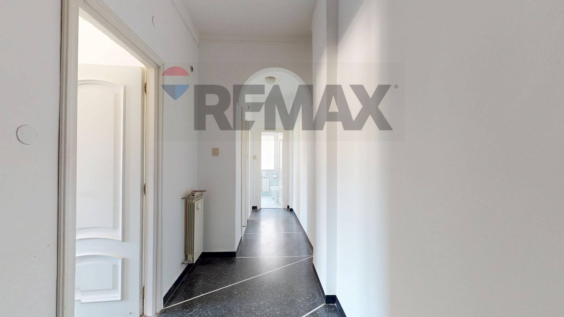 One-room apartment via campomorone, 77
Pontedecimo, Genova (neighborhood Pontedecimo) - photo 2