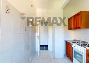 One-room apartment via campomorone, 77 
 Pontedecimo, Genova (neighborhood Pontedecimo) - photo 4