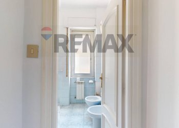 One-room apartment via campomorone, 77 
 Pontedecimo, Genova (neighborhood Pontedecimo) - photo 19