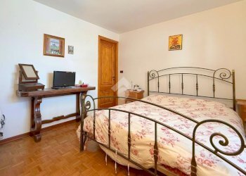 Three-room apartment Frazione Melezet, Bardonecchia - photo 16