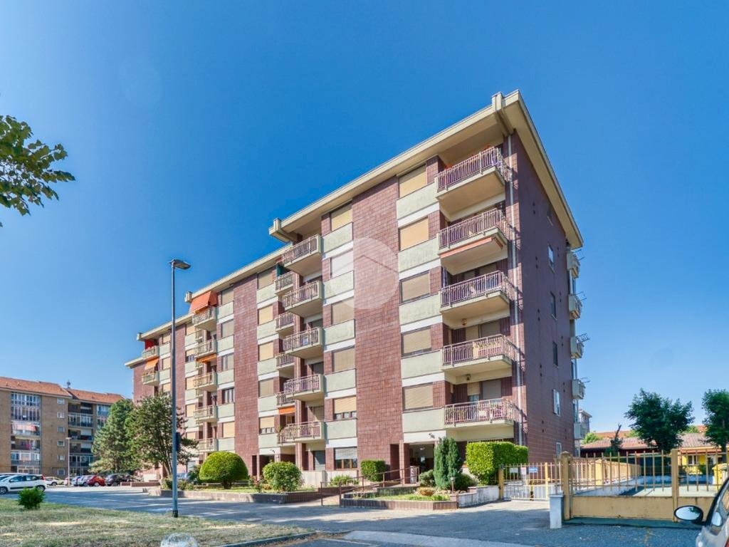 Four-room apartment Via Monte Rosa, Piossasco - photo 2