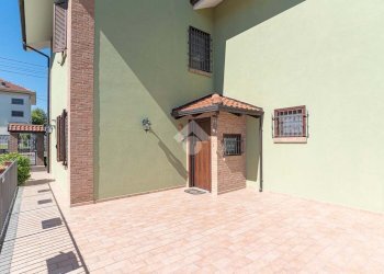 Porzione di casa Via delle Scuole, San Carlo Canavese - foto 3