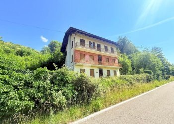 Casa indipendente Via benne, Coassolo Torinese - foto 2