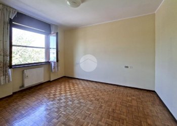 Four-room apartment Via Nenni, Vittuone - photo 10