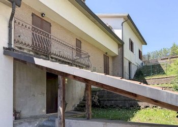 Villa a Schiera Usmate Velate - foto 3