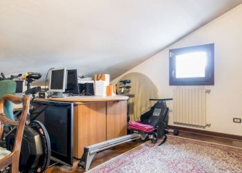Villa a Schiera Usmate Velate - foto 16