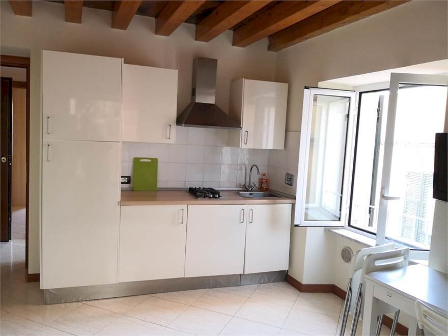 Bilocale Genova (zona Lagaccio) - foto 1