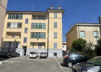Two-room apartment Via cento, Lugo - photo 1