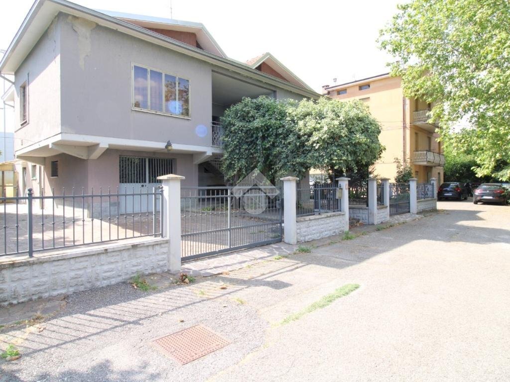 Trilocale Viale Umbria, Sassuolo - foto 1