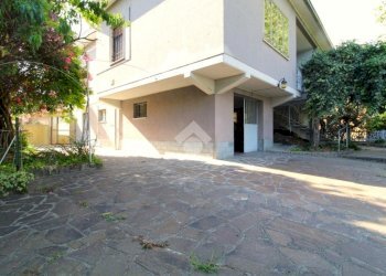 Villa Viale Umbria, Sassuolo - photo 5