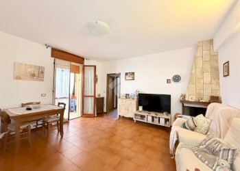 Three-room apartment Viale Chianciano, Riccione - photo 8