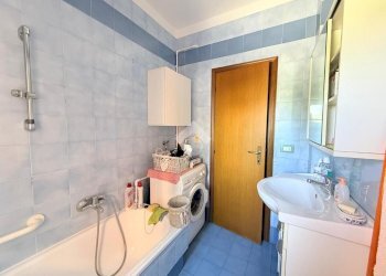 Three-room apartment Viale Chianciano, Riccione - photo 16