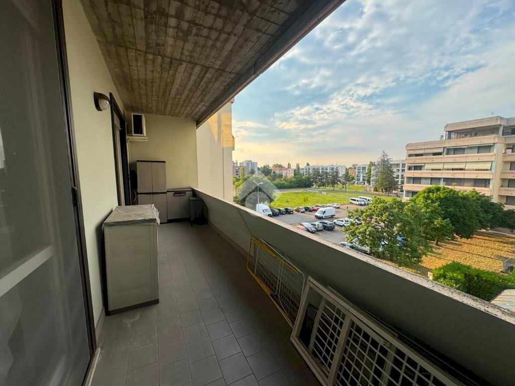 Bilocale Via Aronne Rabbeno, Reggio nell'Emilia - foto 1