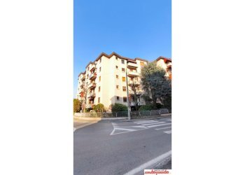 Quadrilocale Bologna (zona Borgo Panigale) - foto 2