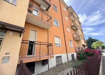 Foto 23 - Two-room apartment via alessandro volta
 
13, Usmate Velate - photo 23