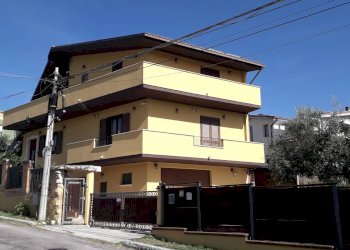 Foto 1 - Villa Via Alento, Casalincontrada - photo 1