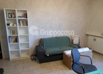 Foto 5 - Bilocale Via Foscolo
 
36, Bernate Ticino - foto 5