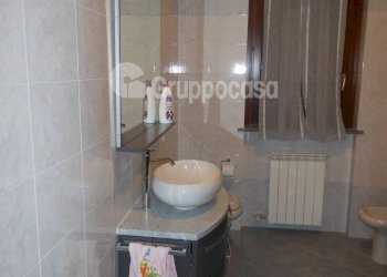 Foto 13 - Bilocale Via Foscolo
 
36, Bernate Ticino - foto 13