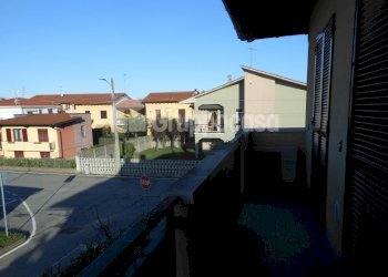 Foto 15 - Bilocale Via Foscolo
 
36, Bernate Ticino - foto 15