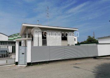Foto 2 - Three-room apartment Via Picasso
 
17, Corbetta - photo 2