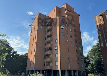 Edificio all\'aperto - Trilocale via Valsesia
 
76, Milano - foto 50