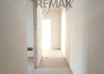 Hall / corridoio - Three-room apartment Vico III Loseto
 
14, Bitritto - photo 8