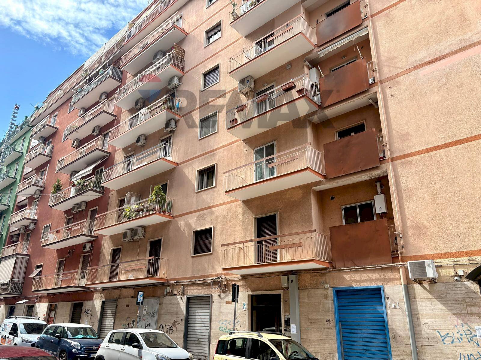 Edificio all\'aperto - Four-room apartment Via Laterza
 
33, Bari - photo 1
