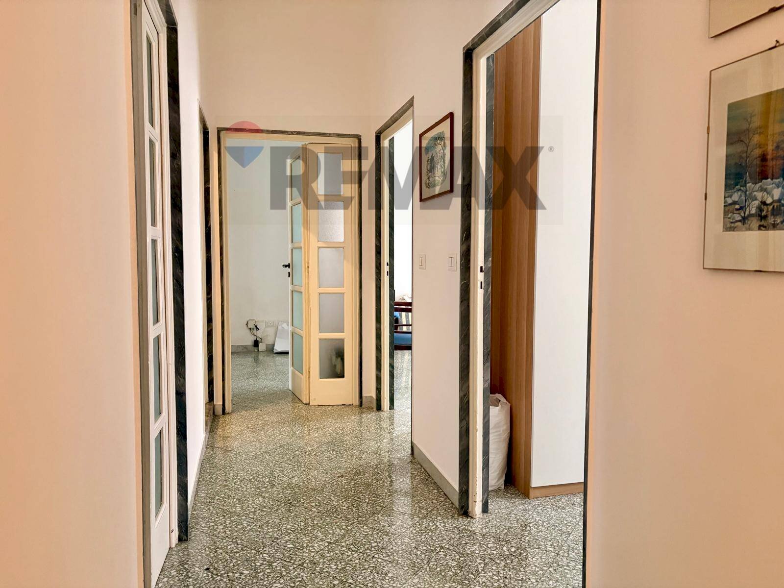 Hall / corridoio - Four-room apartment Via Laterza
33, Bari - photo 3