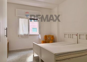 Camera / camera da letto - Four-room apartment Via Laterza
 
33, Bari - photo 7
