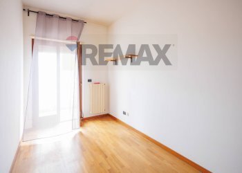 Stanza vuota - Terraced Villa Strada Statale 16 Complanare Ovest
 
46, Bari - photo 26