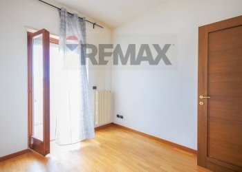 Stanza vuota - Terraced Villa Strada Statale 16 Complanare Ovest
 
46, Bari - photo 27