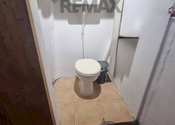 Bagno - Semi-detached house via Della Chiesa
 
17, Luino - photo 13