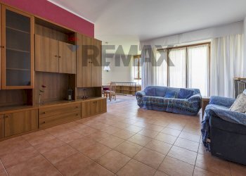 Soggiorno - Appartamento Via Miogni
 
12, Varese - foto 15