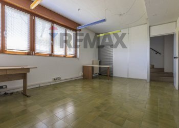 Stanza vuota - Appartamento Via Miogni
 
12, Varese - foto 30