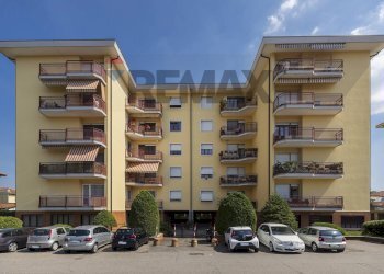 Edificio all\'aperto - Appartamento VIA MOLINA
 
snc, Varese - foto 1