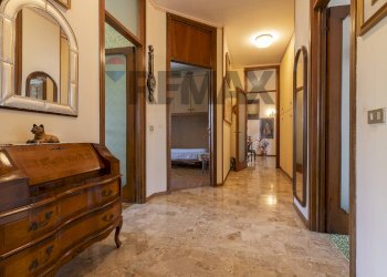 Hall / corridoio - Appartamento VIA MOLINA
 
snc, Varese - foto 10