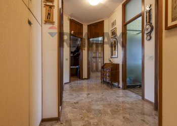Hall / corridoio - Appartamento VIA MOLINA
 
snc, Varese - foto 11