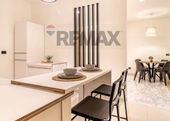 Sala da pranzo - Quadrilocale VIA FOSCOLO
 
4, Busto Arsizio - foto 3