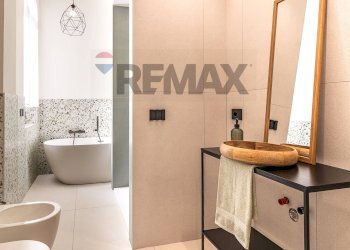 Bagno - Quadrilocale VIA FOSCOLO
 
4, Busto Arsizio - foto 11