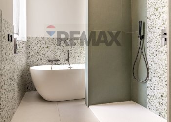 Bagno - Quadrilocale VIA FOSCOLO
 
4, Busto Arsizio - foto 13