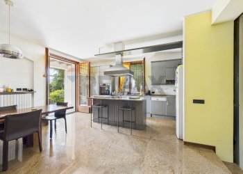 Cucina - Villa Strada Campagnate
 
46, San Genesio ed Uniti - foto 9