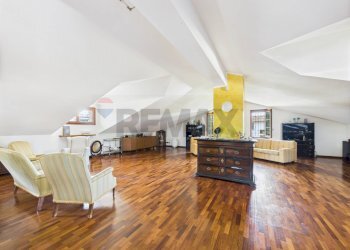 Mansarda - Villa Strada Campagnate
 
46, San Genesio ed Uniti - foto 12