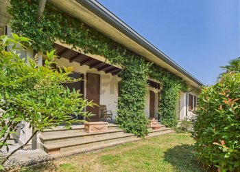 Ingresso - Villa Strada Campagnate
 
46, San Genesio ed Uniti - foto 33