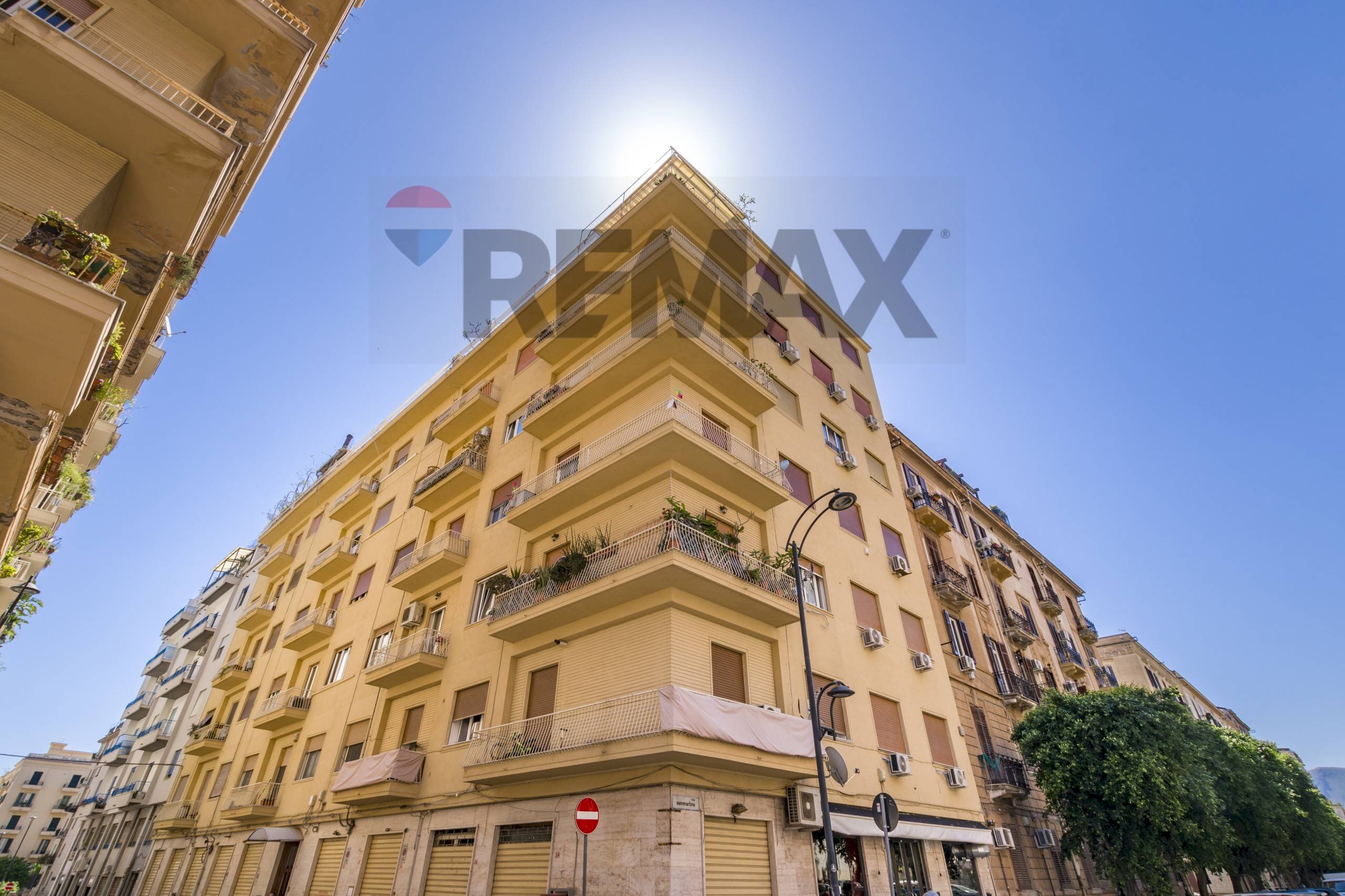 Edificio all\'aperto - Two-room apartment Via Costantino Nigra
 
30, Palermo - photo 2