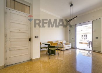Sala da pranzo - Two-room apartment Via Costantino Nigra
 
30, Palermo - photo 16
